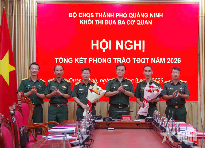Tổng kết Phong trào Thi đua Quyết thắng Khối thi đua các cơ quan thuộc Bộ CHQS TP Quảng Ninh